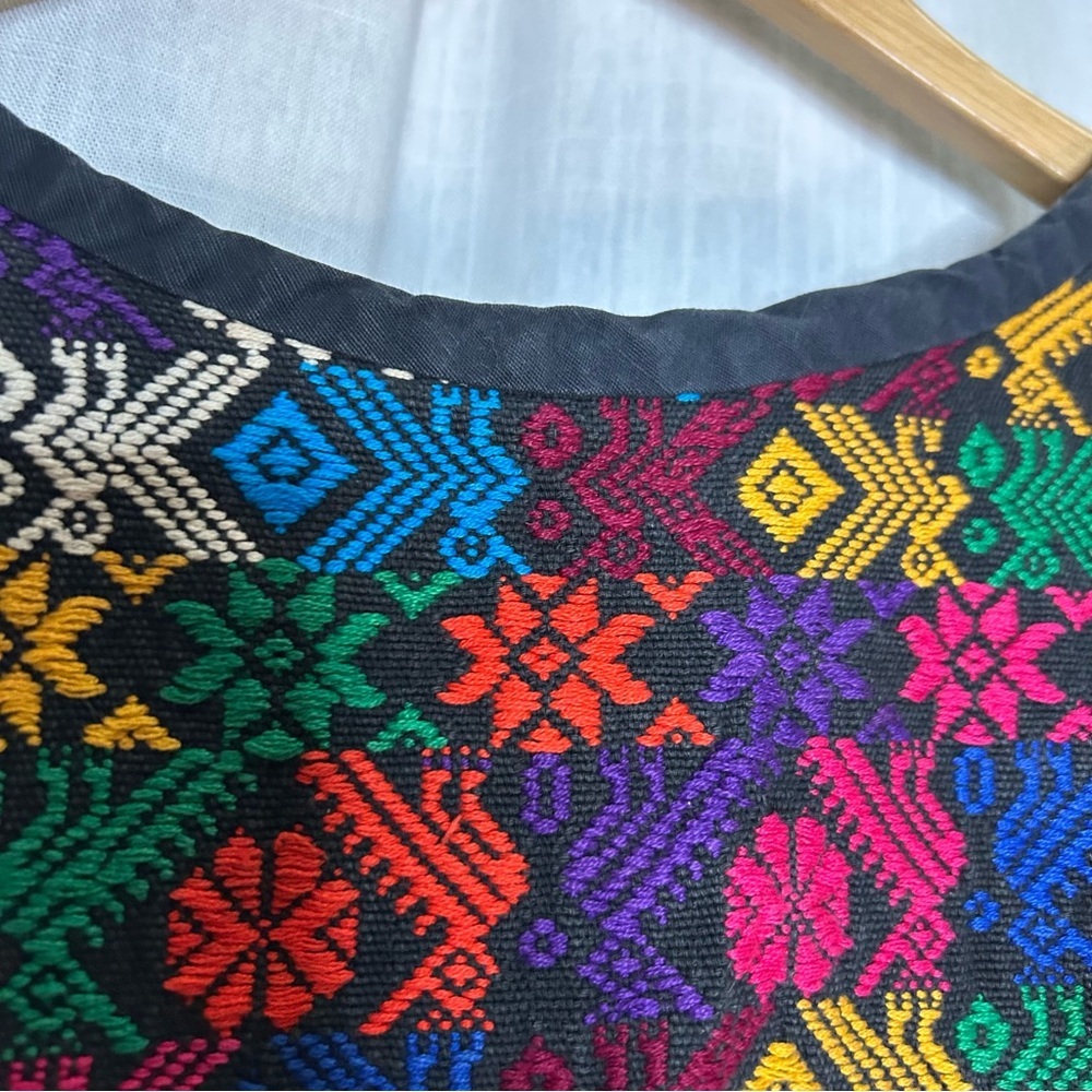 Vintage huipil dress Mexican embroidered size medium - Picture 7 of 13